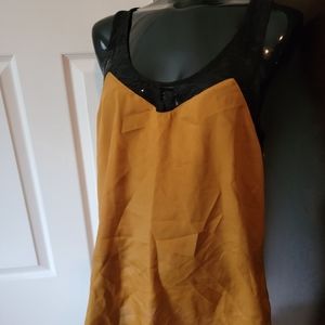 Lace detail tank top